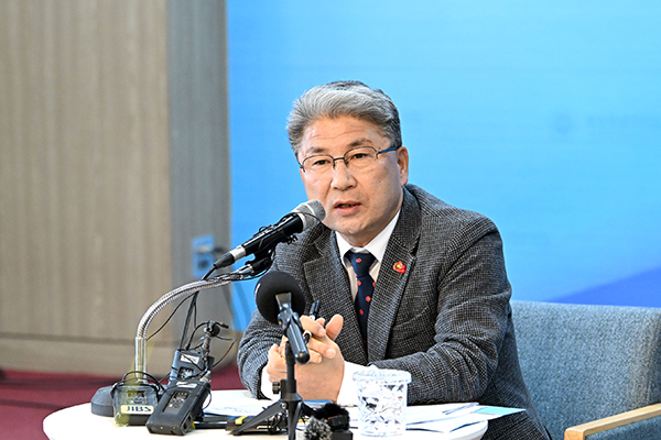 이상봉 제주도의회 의장. /사진=제주도의회.