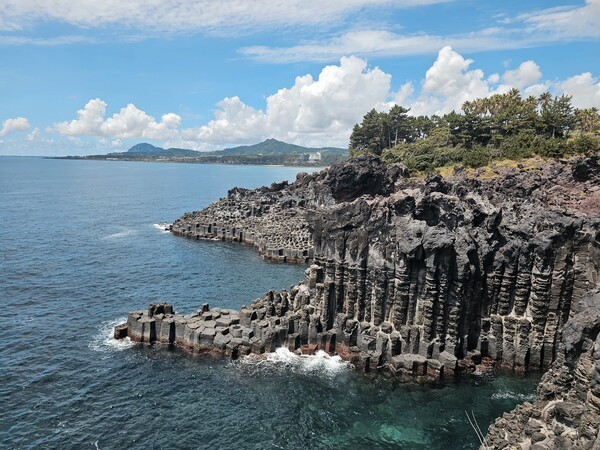 아즌덕과 외개덕