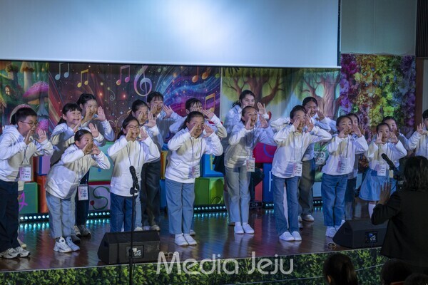 9일 제12회 미디어제주 전국 청소년 음악캠프 발표회가 민속자연사박물관 시청각실에서 열리고 있다. /사진=미디어제주.