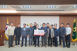 제주양돈농협 제주도니야구단, 우승상금 2백만 원 기탁