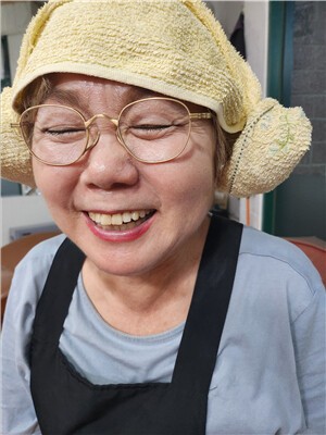 온가족 맛있는 책읽기, 작은 미용실에서 피어난 큰 무지개